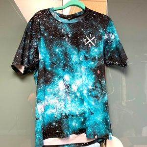 Like New. Into the AM shirt. Size M